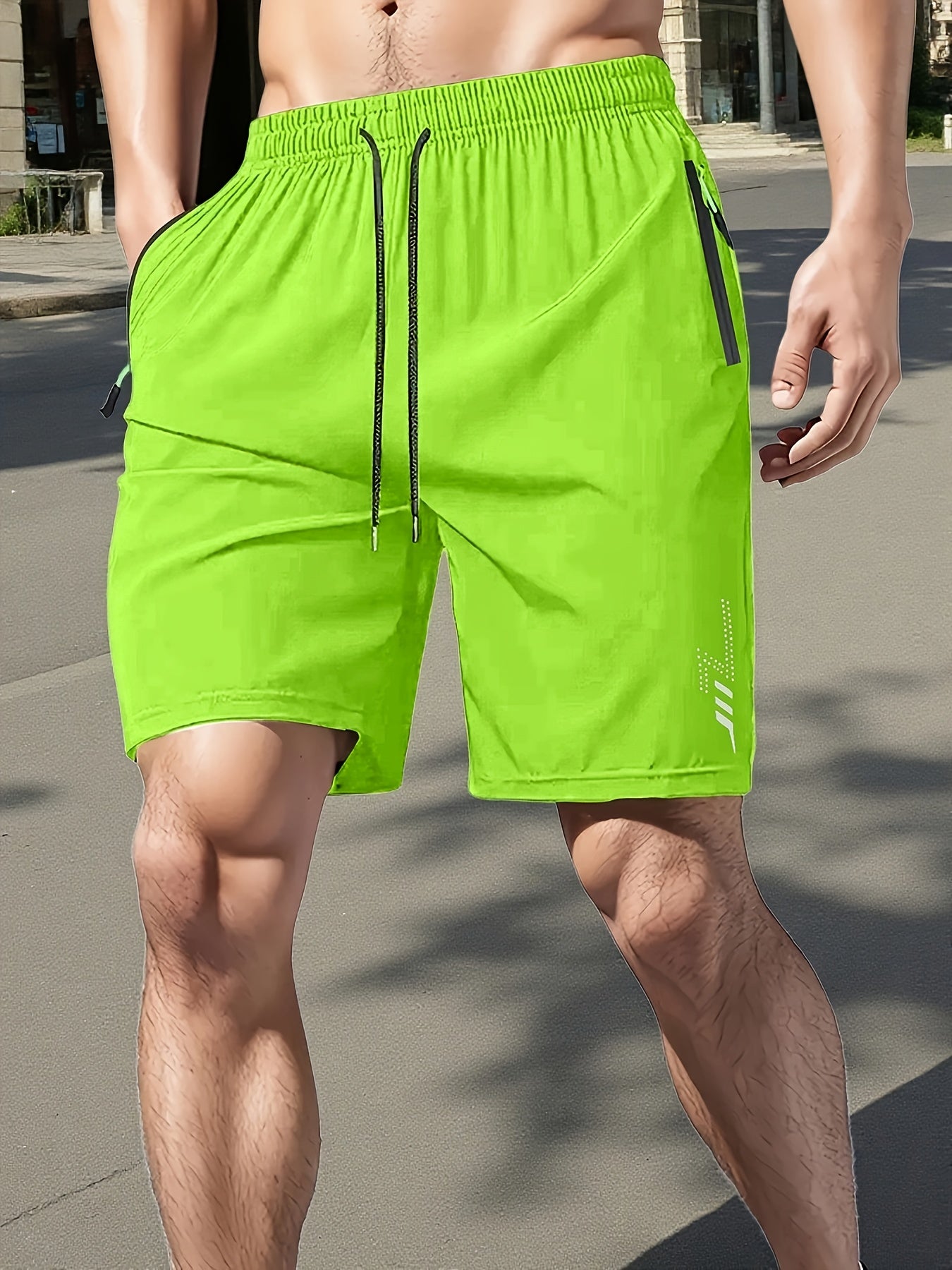 Men's Running Shorts Summer New Men's Korean Loose and Thin Ice Silky Quick Dried Large Size Casual Sports Fitness Split Shorts