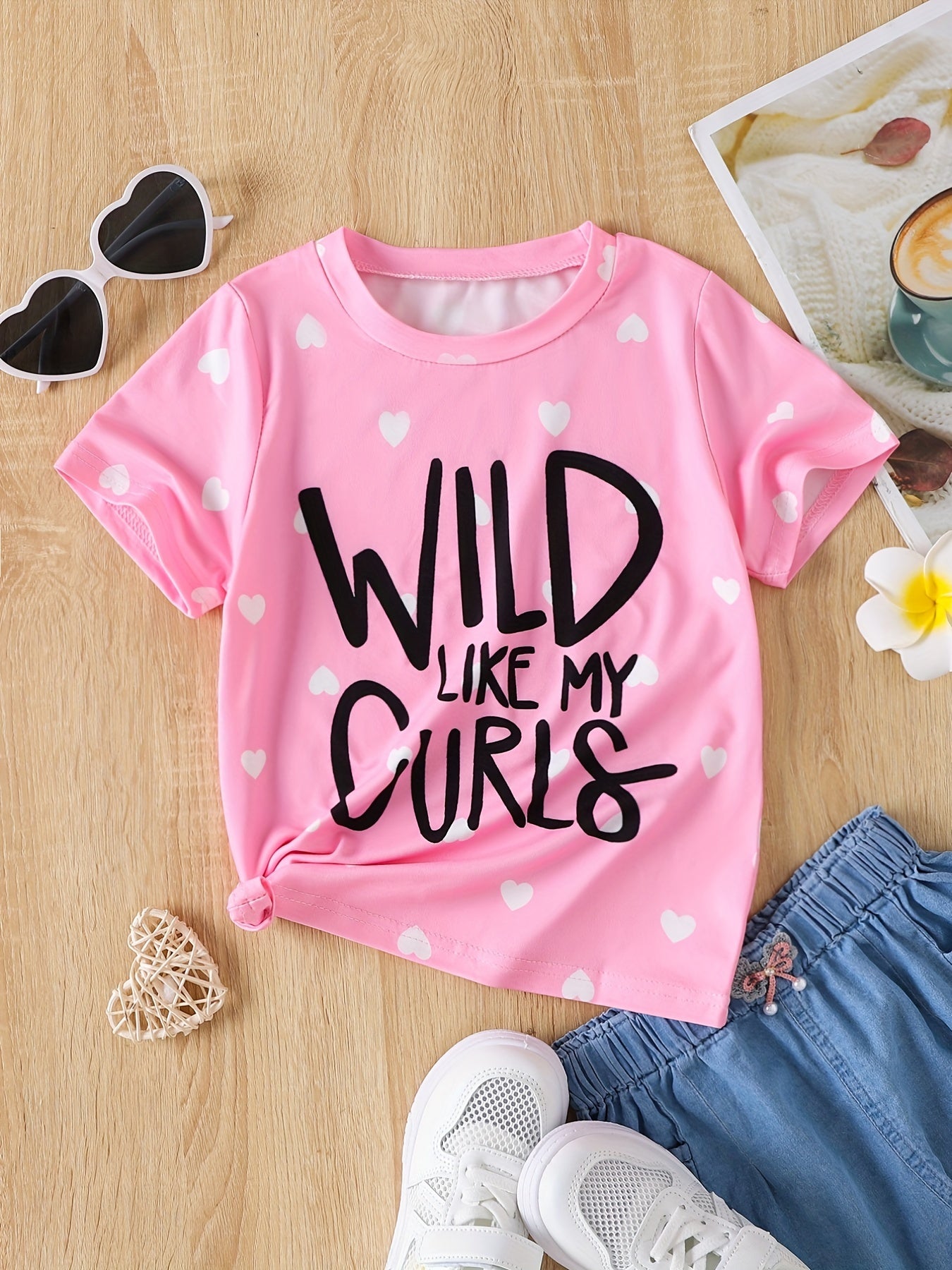 Girl's Pink Heart Print T-Shirt with English Lettering