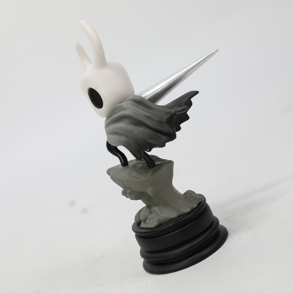 Anime Figure Model Collection- Detailed PVC Character Toy for Home Decoration and Anime Fans- Manga-Inspired Collectible Figurine for Display Halloween Christmas