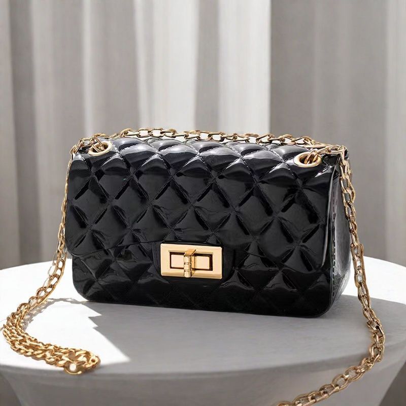 New classic diamond chain bag fashion trend shoulder bag small fragrant style jelly bag women's versatile oblique span bag