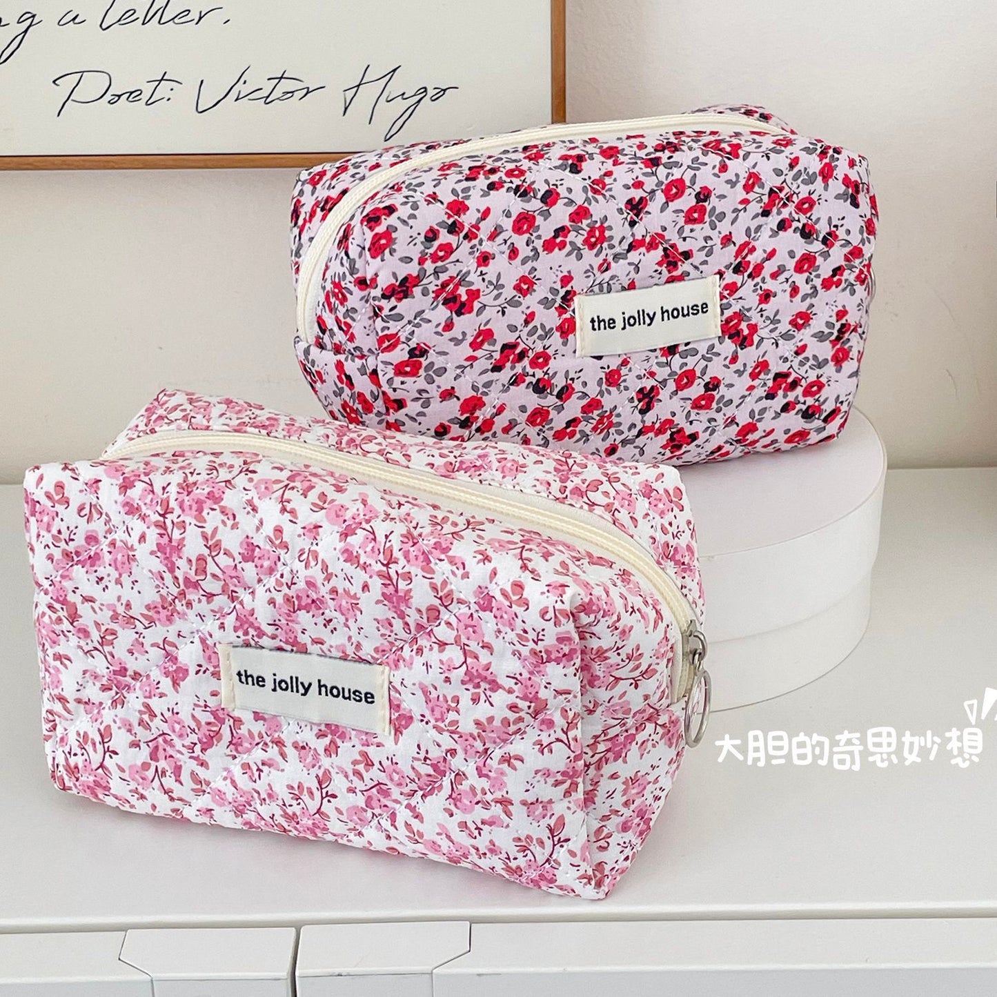 Classic floral cosmetic bag retro niche Harajuku girls high value large capacity travel portable toilet bag