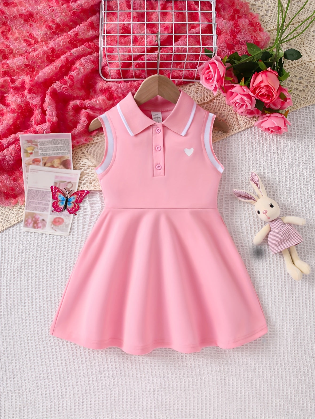 Summer Fashion Sleeveless Polo Dress for Girls with a Heart Print, Knee-Length Casual Outfit