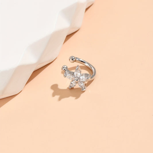 1 Elegant Cute Ear Cuff | Flower Design with Sparkling Synthetic Cubic Zirconia, 14K Golden Plated Copper, Suitable for Daily and Party Occasions, Ideal Valentine'S Day Gift