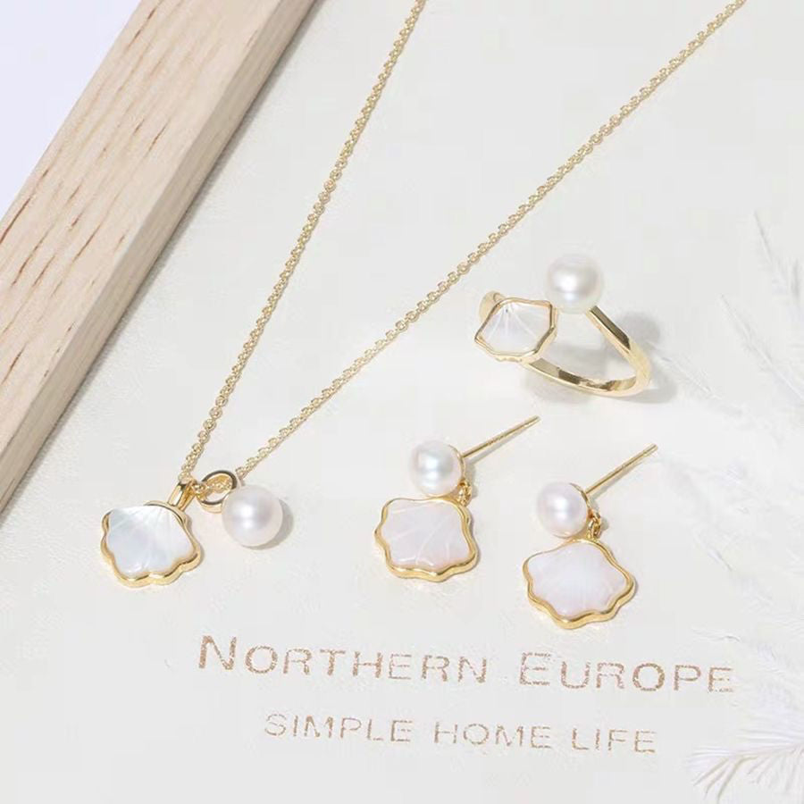 Trendy Angel Wing Zircon Necklace Ins Style High End Unique Collarbone Chain Fashion Jewelry