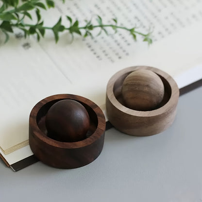 Elegant Wooden Aroma Diffuser, Rotating Design for Car Interior & Bedroom, Non-Flammable, Perfect Gift Idea - Enhances Air Quality with Fragrance, Home Fragrance