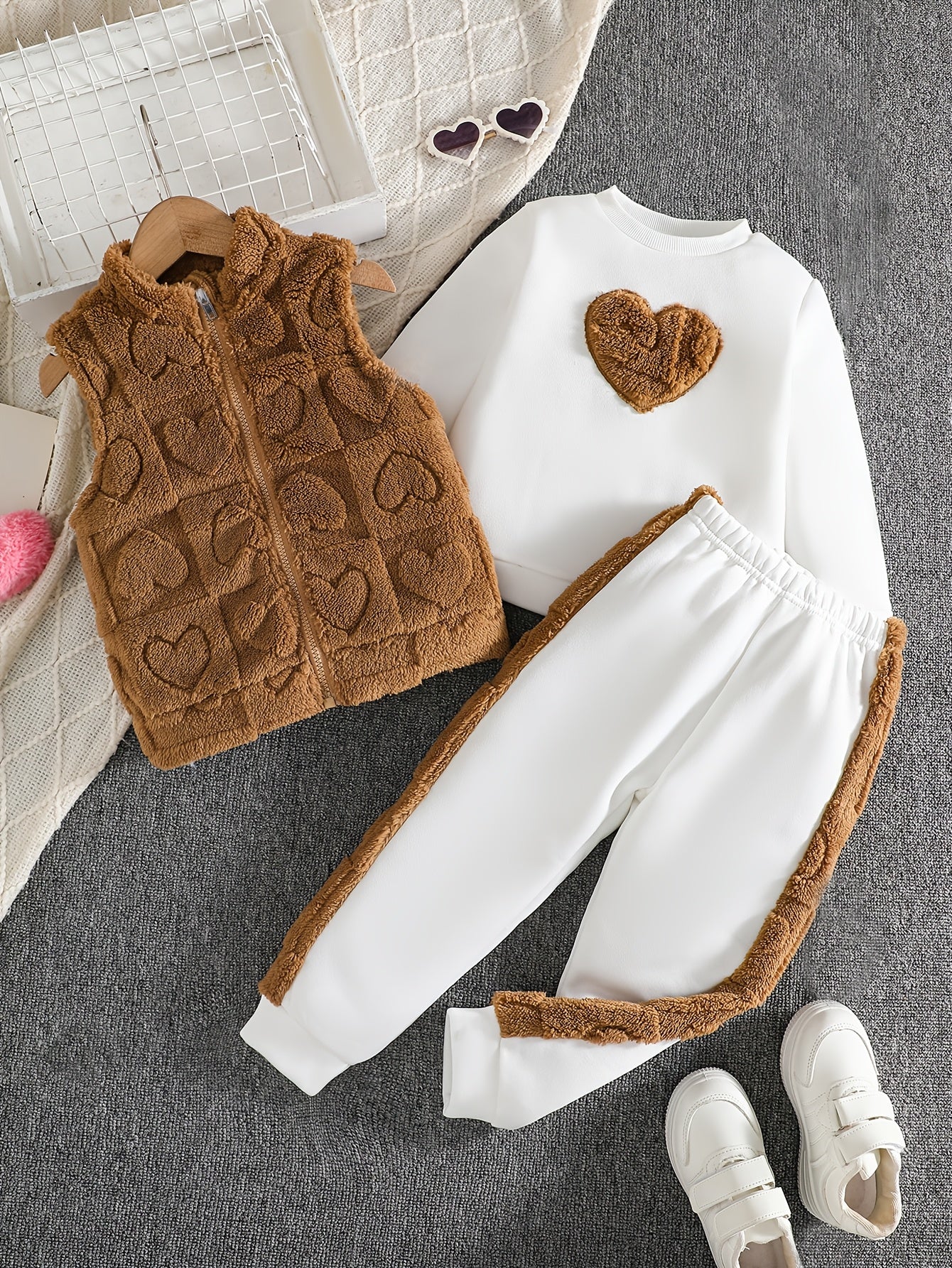 3pcs Girls' Casual Set/Plush Heart Jacquard Vest+Heart Embroidery Top+Plush Patchwork Pants/Warm Autumn Winter Fashion/Perfect for Outings Outdoor Activities