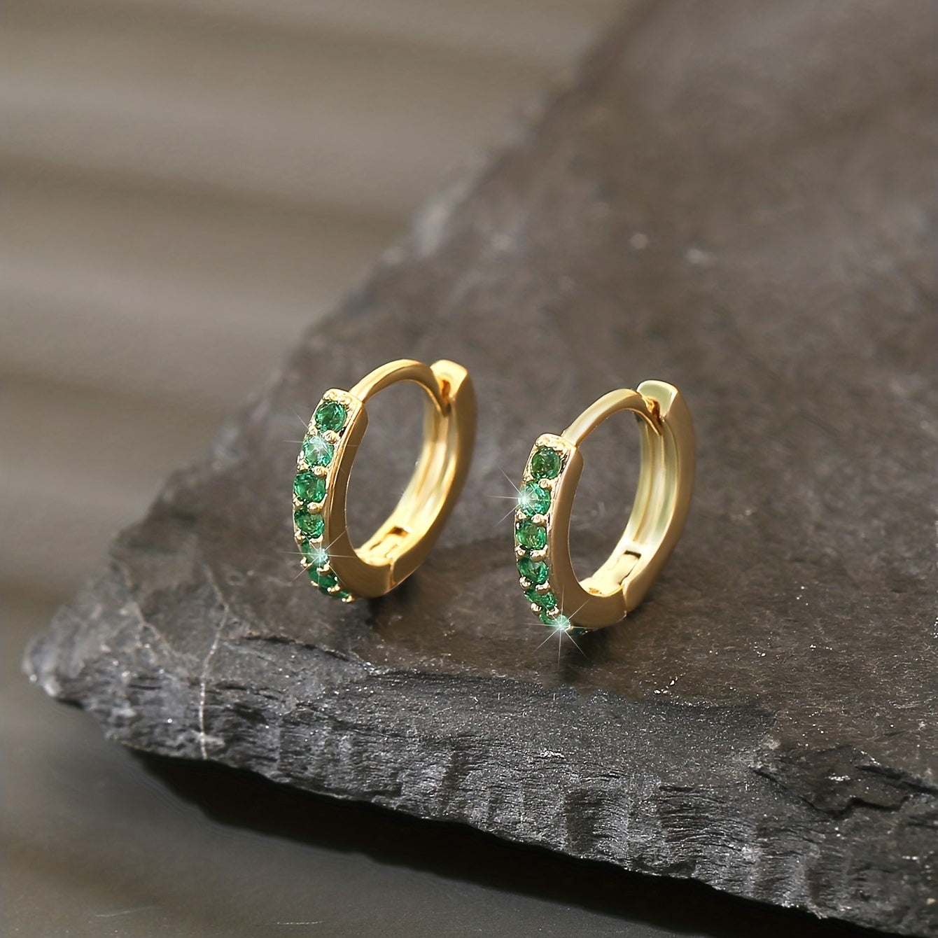 Trendy Copper Earrings with Green Zirconia, Unique Hip-Hop Style, Perfect for a Date Gift, Dazzling Circular Design