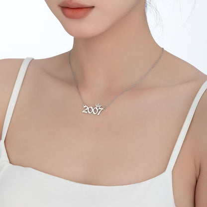 1 Elegant and Stylish Stainless Steel Polished Year Number Necklace, Unique Date Birthday Crown Pendant Necklace Gift for 1980-2024, Versatile Casual Attire Collarbone Chain Holiday Present