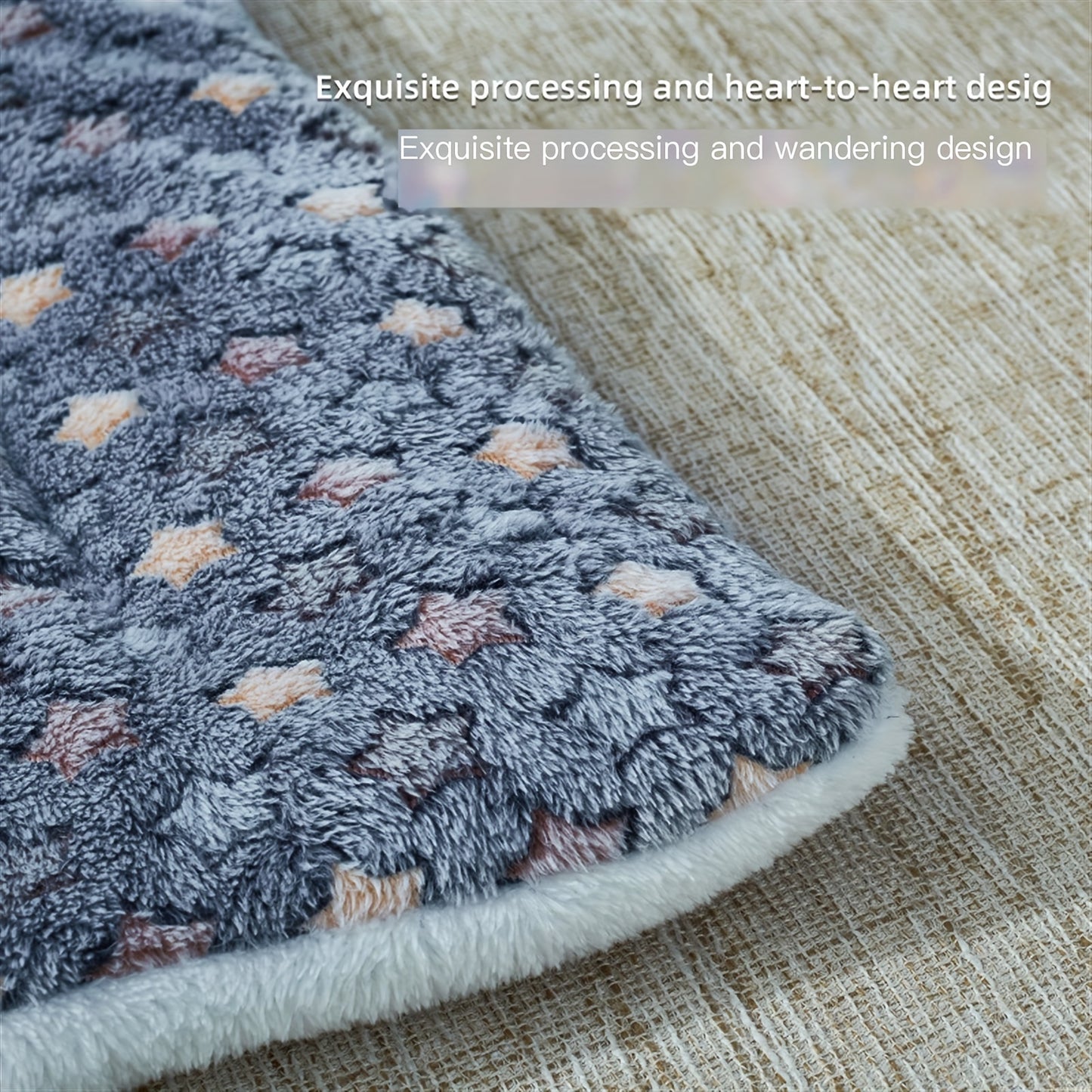 Pet sleeping mat, thickened autumn and winter warm floor mat, universal blanket mat for cats and dogs, dog cage mat, pet products. Suitable for small and medium-sized dogs and cats.