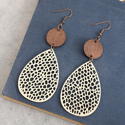 New Stylish And Versatile Vintage Teardrop-Shaped Hollow Leather And Wood Combination Mesh Earrings for Women, Featuring a Bohemian Ethnic Design