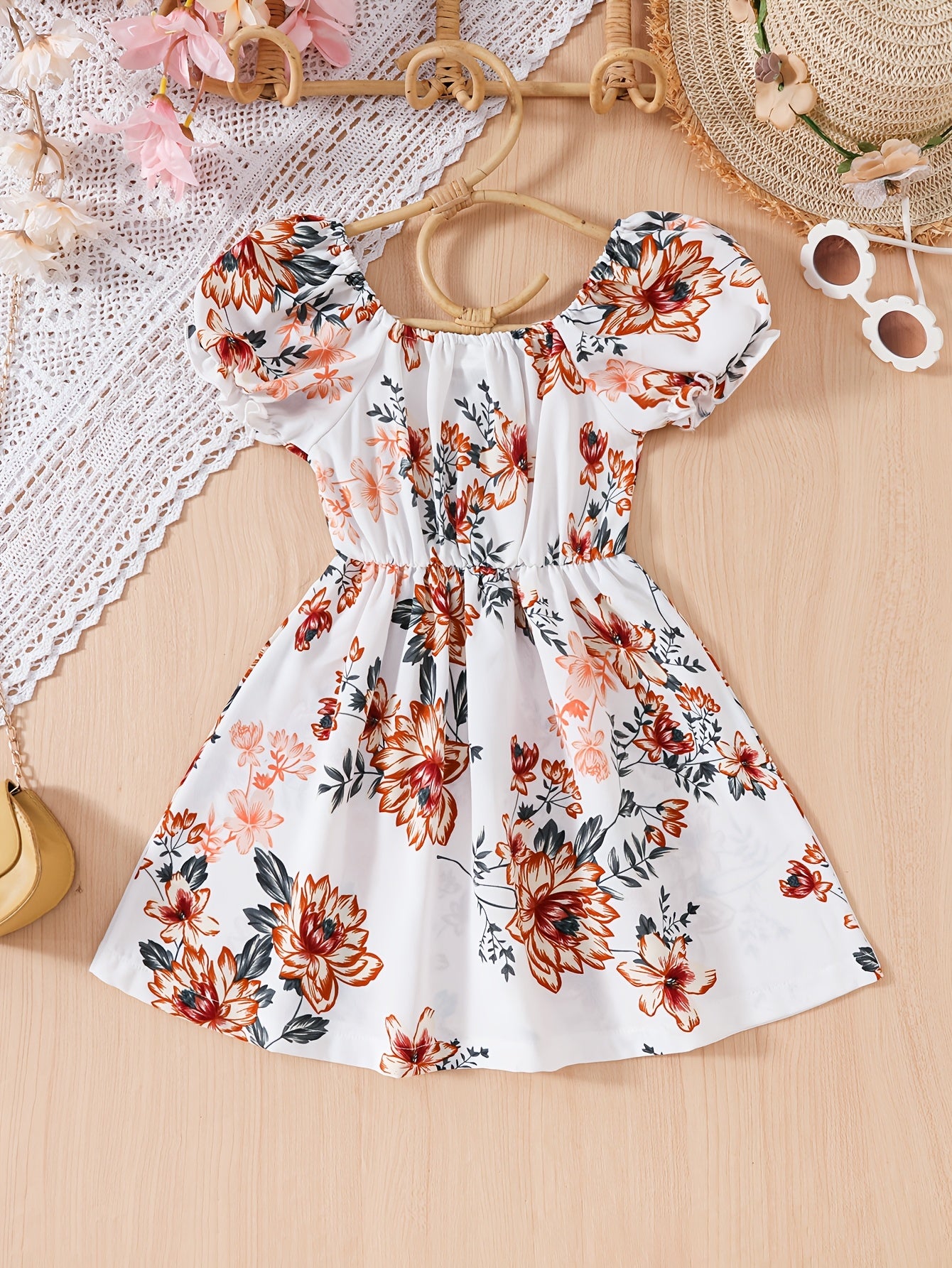 Summer Short-Sleeve Princess Dress for Girls with Lantern Sleeves And Floral Design, Perfect for Parties