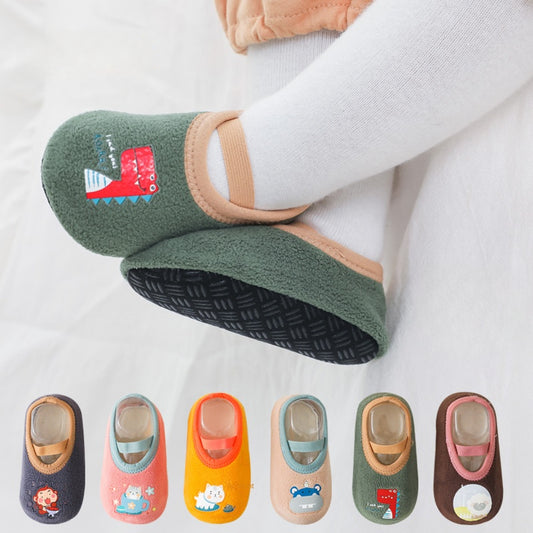 [1 Pair Youngsters Grip Socks] 1 Pair Non-Slip Grip Socks for Youngsters | Cute Cartoon Animal & Vehicle Designs, Soft Breathable Fabric, Easy Pull-On Toddler Shoes for Indoor Play, Beige & White, Playful & Durable Footwear