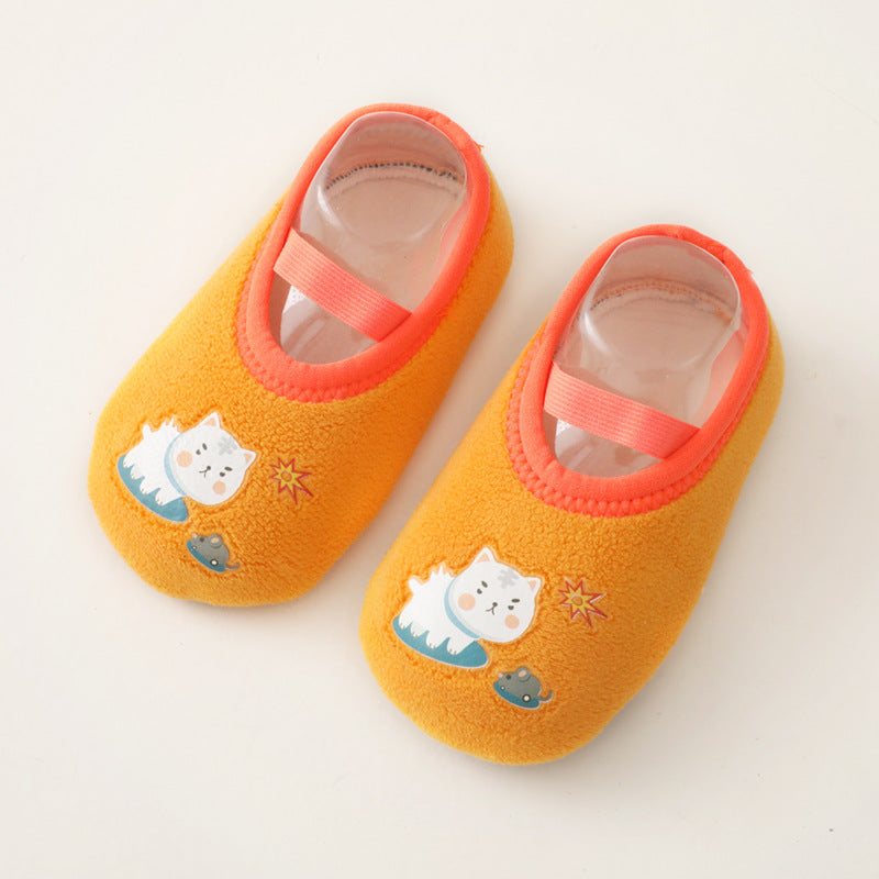 [1 Pair Youngsters Grip Socks] 1 Pair Non-Slip Grip Socks for Youngsters | Cute Cartoon Animal & Vehicle Designs, Soft Breathable Fabric, Easy Pull-On Toddler Shoes for Indoor Play, Beige & White, Playful & Durable Footwear