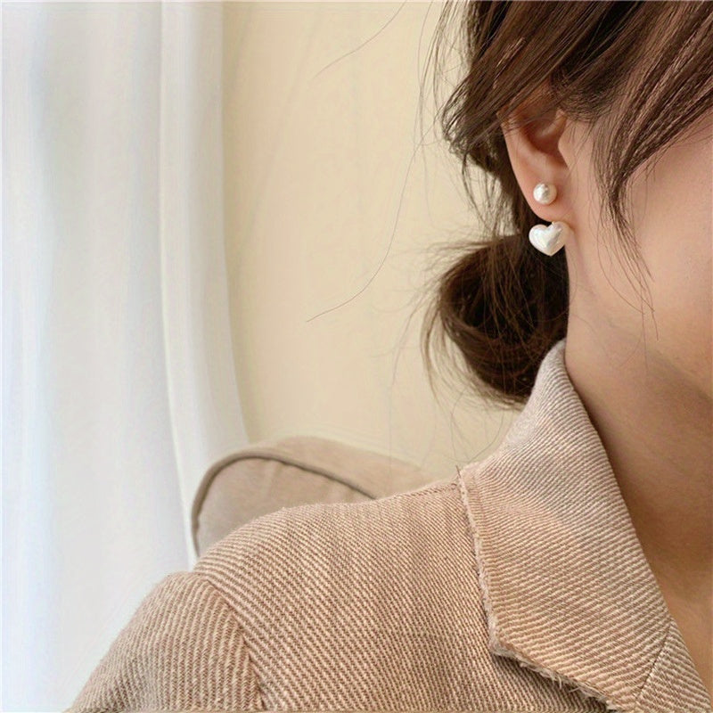 1pair Classic Heart-shaped Stud Earrings, Retro Hypoallergenic Earrings