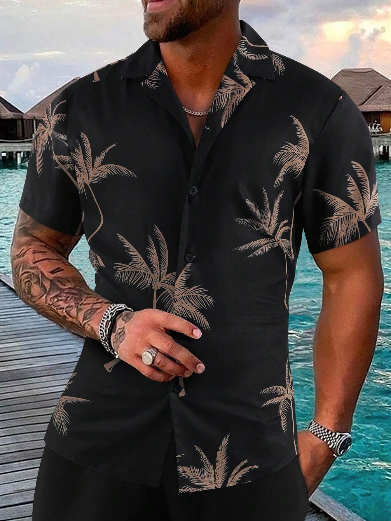 Manfinity RSRT Men's Tropical Plant Printed Short Sleeve Summer Shirt (Random Cutting)