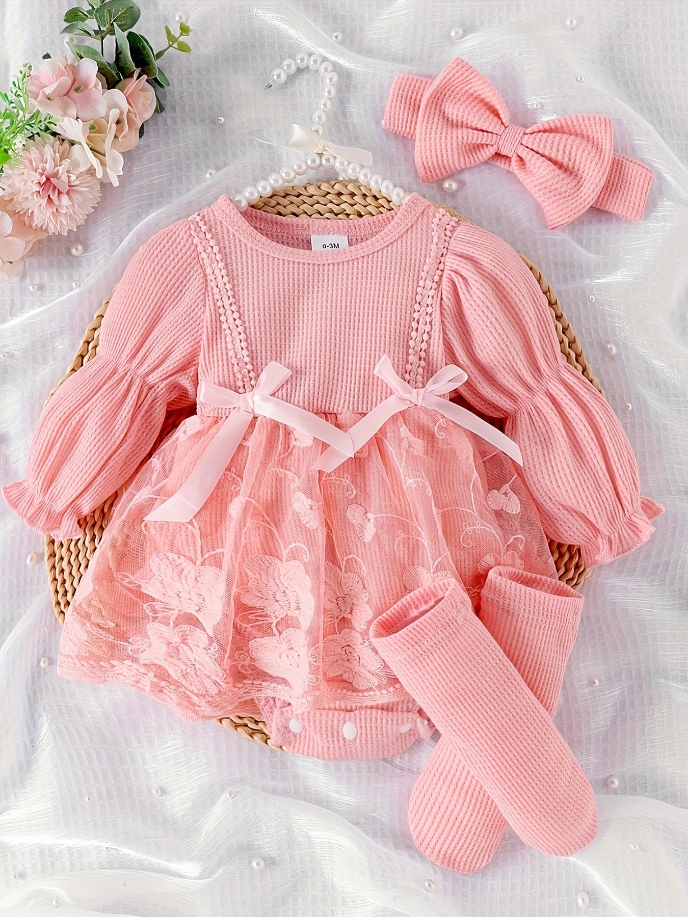 Autumn And Winter Baby Waffle Lantern Sleeve Mesh Romper with Socks And Headband, for Outdoor