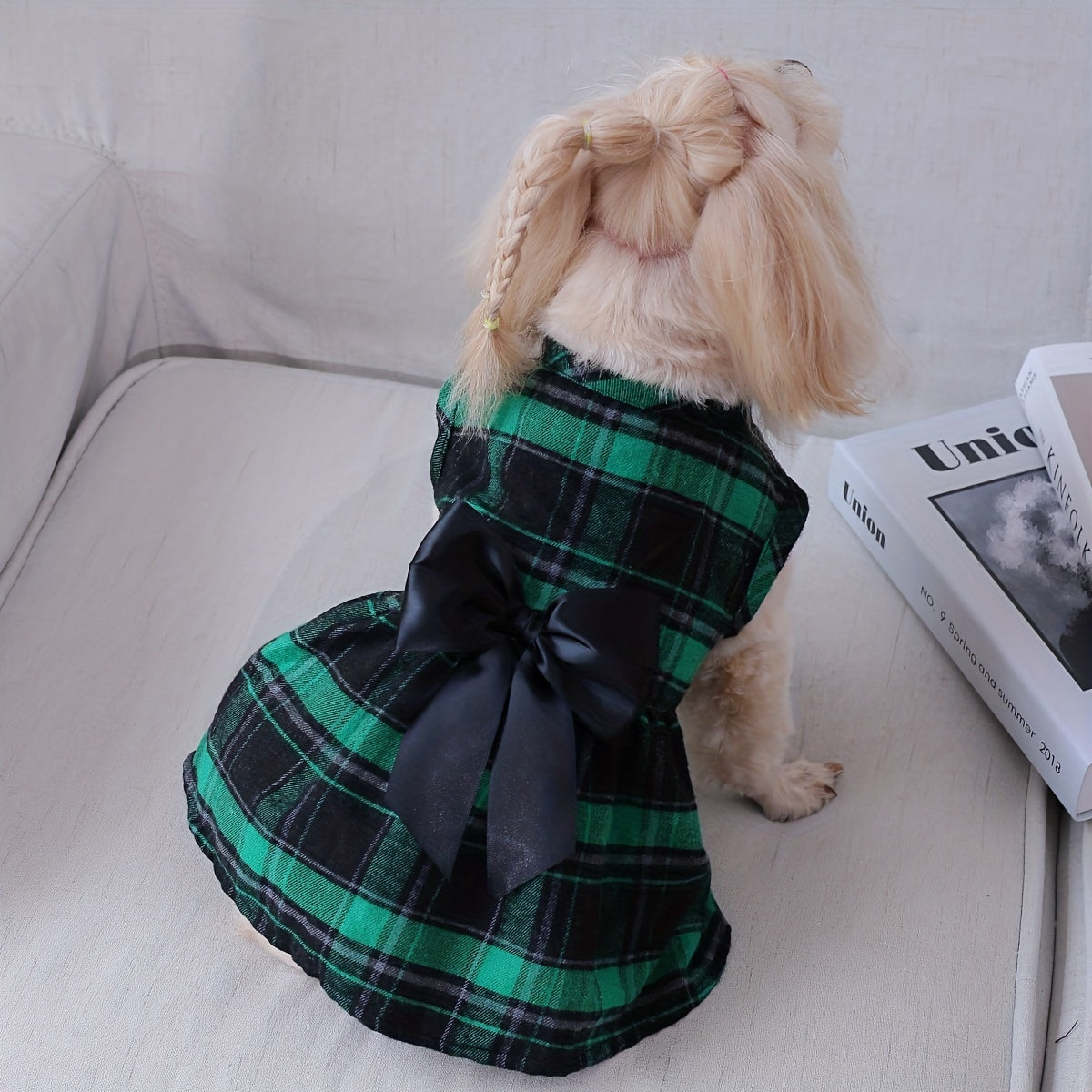 Pet Clothing Cat and Dog Four Seasons Big Grid College English Bow Dress 1pc