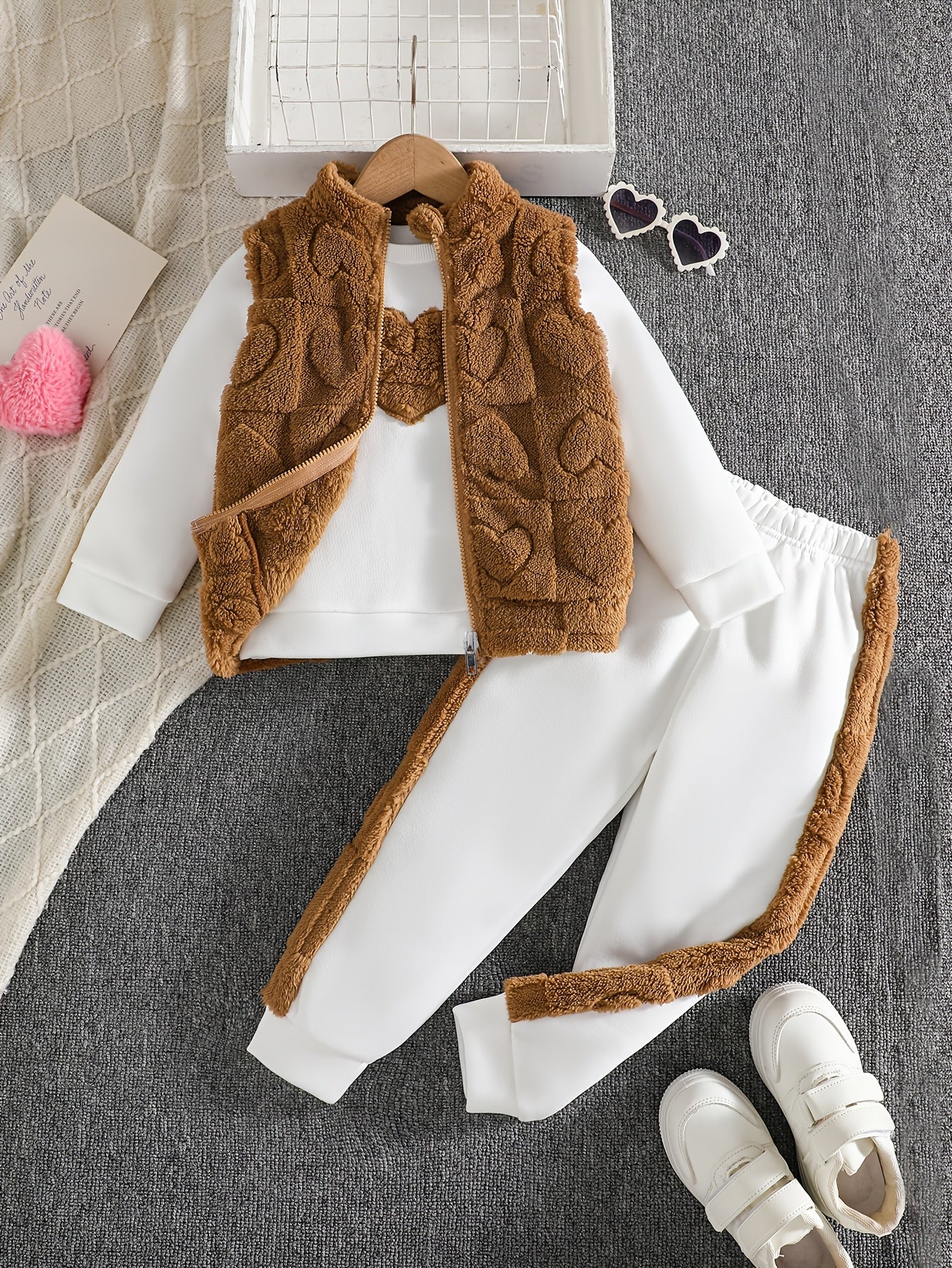 3pcs Girls' Casual Set/Plush Heart Jacquard Vest+Heart Embroidery Top+Plush Patchwork Pants/Warm Autumn Winter Fashion/Perfect for Outings Outdoor Activities