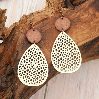 New Stylish And Versatile Vintage Teardrop-Shaped Hollow Leather And Wood Combination Mesh Earrings for Women, Featuring a Bohemian Ethnic Design