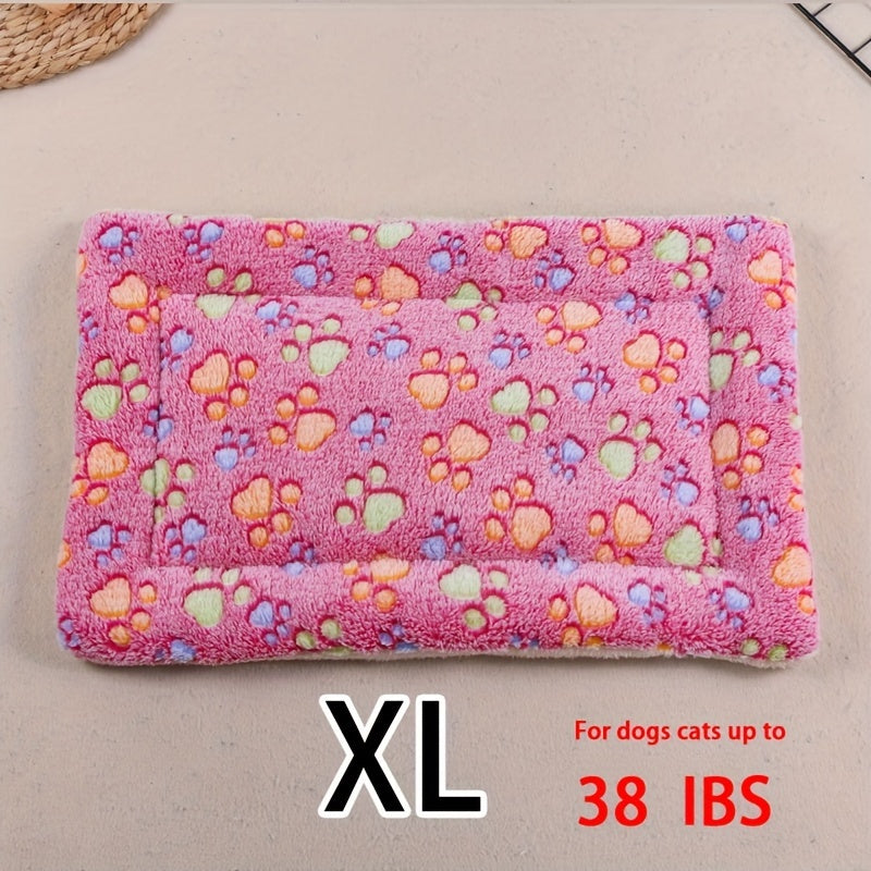 Dog Claw Love Printing Pattern Pet Nest Mat Four Seasons Universal Cat and Dog Floor Mat Comfortable and Pet Blanket 1pc