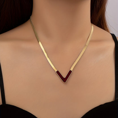 Minimalist V-Shaped Metal Necklace - Elegant Vertical Bar Pendant, Simple Casual Attire & Party, Year-Round Versatile Durable Chain for Casual or Special Occasions, Compatible with all Outfits