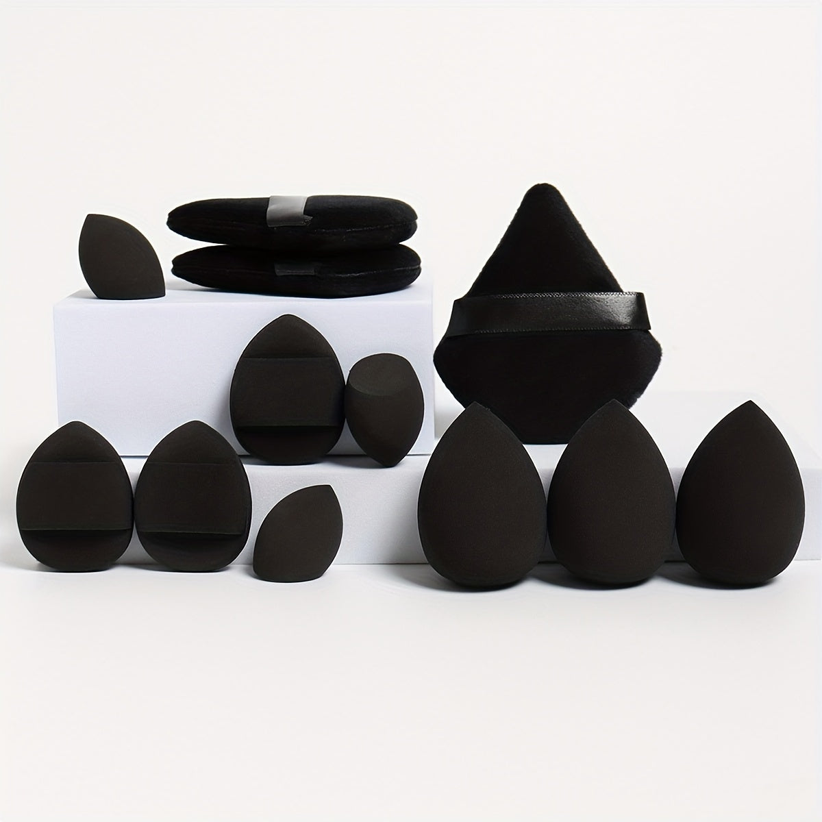 12pcs All-In-One Makeup Sponge Set, Consists of 3 Loose Powder Puffs, 3 Puffs, 3 Makeup Sponges And 3 Makeup Sponges. Foundation Blending Beauty Sponge, Liquid, Cream And Powder Flawless, Latex-Free Wet And Dry Dual-Use Foundation Makeup Cream
