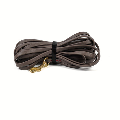 Waterproof, wear-resistant, and easy-to-clean dog leash, it's a great tool for training your dog's recall memory. The product comes in various lengths: 5ft, 10ft, 20ft, and 30ft, allowing your beloved dog to play outdoors and come back easily.