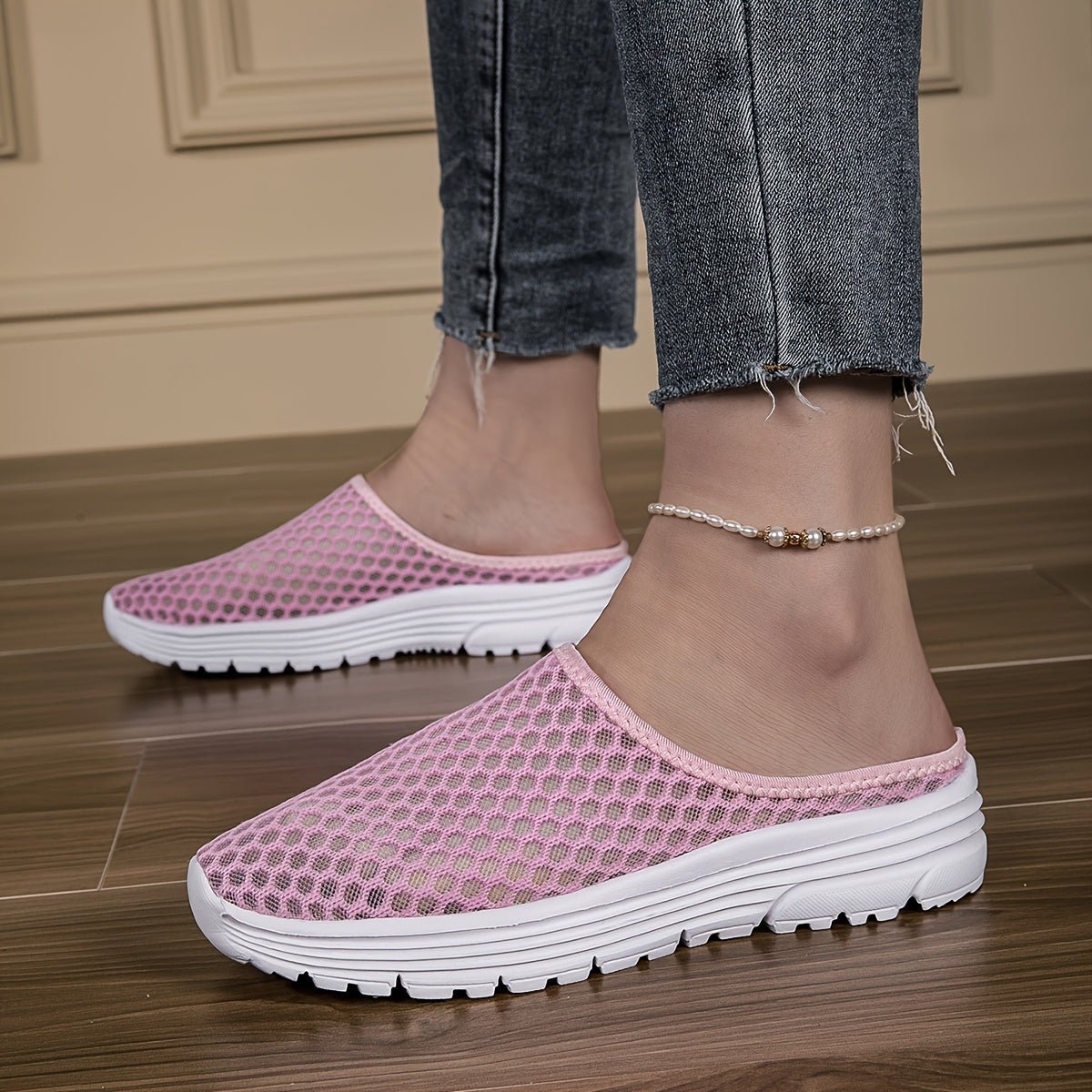 Lightweight Breathable Summer Slip-On Casual Shoes with a Closed Toe Design for Easy Wear., Women Shoes, Sneakers