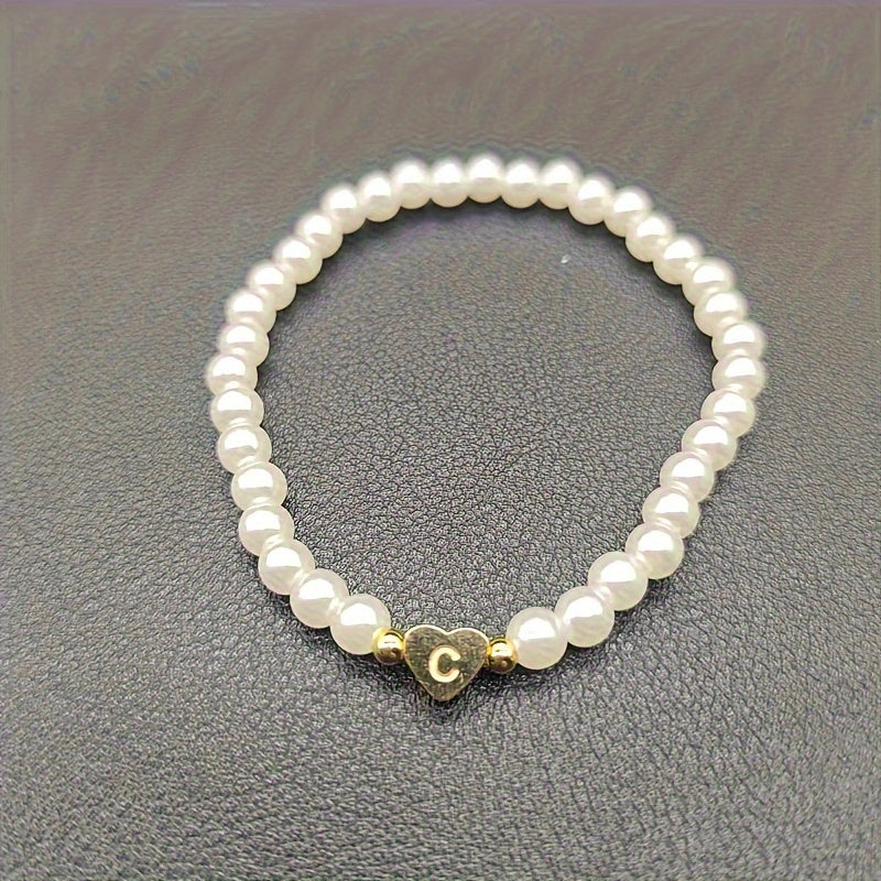 Hot Classic A-Z Heart Lnitial Letter Bracelet Women Temperament Lmitation Imitation Pearl Bead Bracelet for Women Jewelry Gift