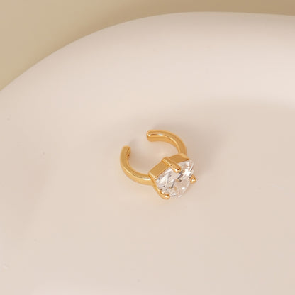 1 Elegant Cute Ear Cuff | Flower Design with Sparkling Synthetic Cubic Zirconia, 14K Golden Plated Copper, Suitable for Daily and Party Occasions, Ideal Valentine'S Day Gift