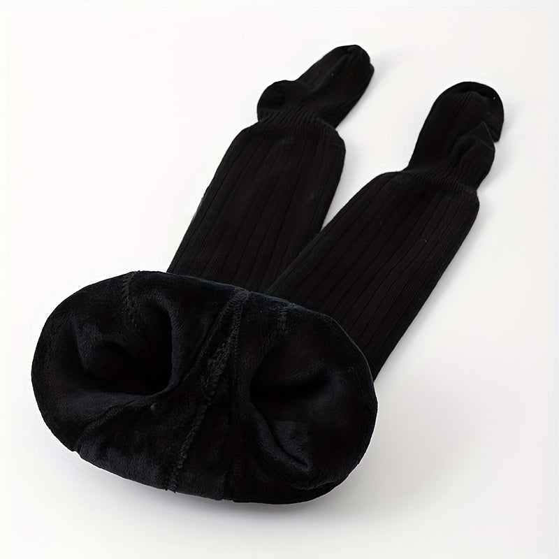 A Pair of Thickened And Warm Tights for Girls, Suitable for Infants to Wear Outside During Winter to Keep Warm