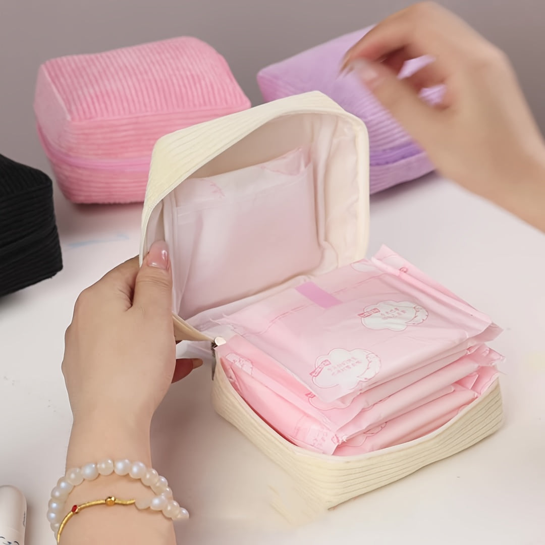 A Storage Bag for Sanitary Pads Made of Thick Plush Fabric, a Portable Mini Pouch for Sanitary Napkins, a Large Capacity Organizer for Small Items Like Cosmetics And Lipsticks, Perfect for Travel