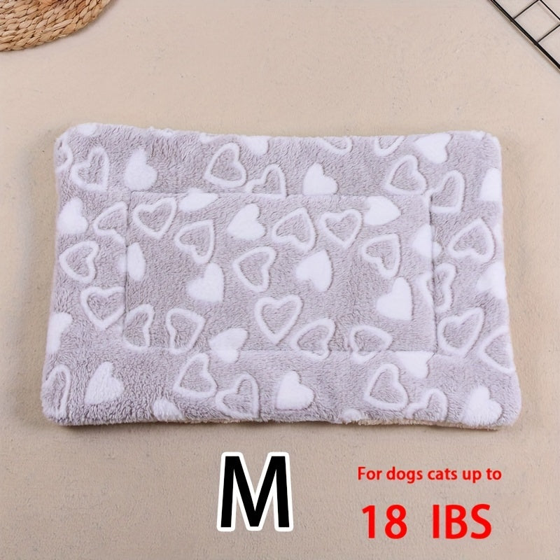 Dog Claw Love Printing Pattern Pet Nest Mat Four Seasons Universal Cat and Dog Floor Mat Comfortable and Pet Blanket 1pc