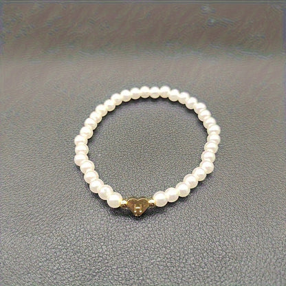 Hot Classic A-Z Heart Lnitial Letter Bracelet Women Temperament Lmitation Imitation Pearl Bead Bracelet for Women Jewelry Gift