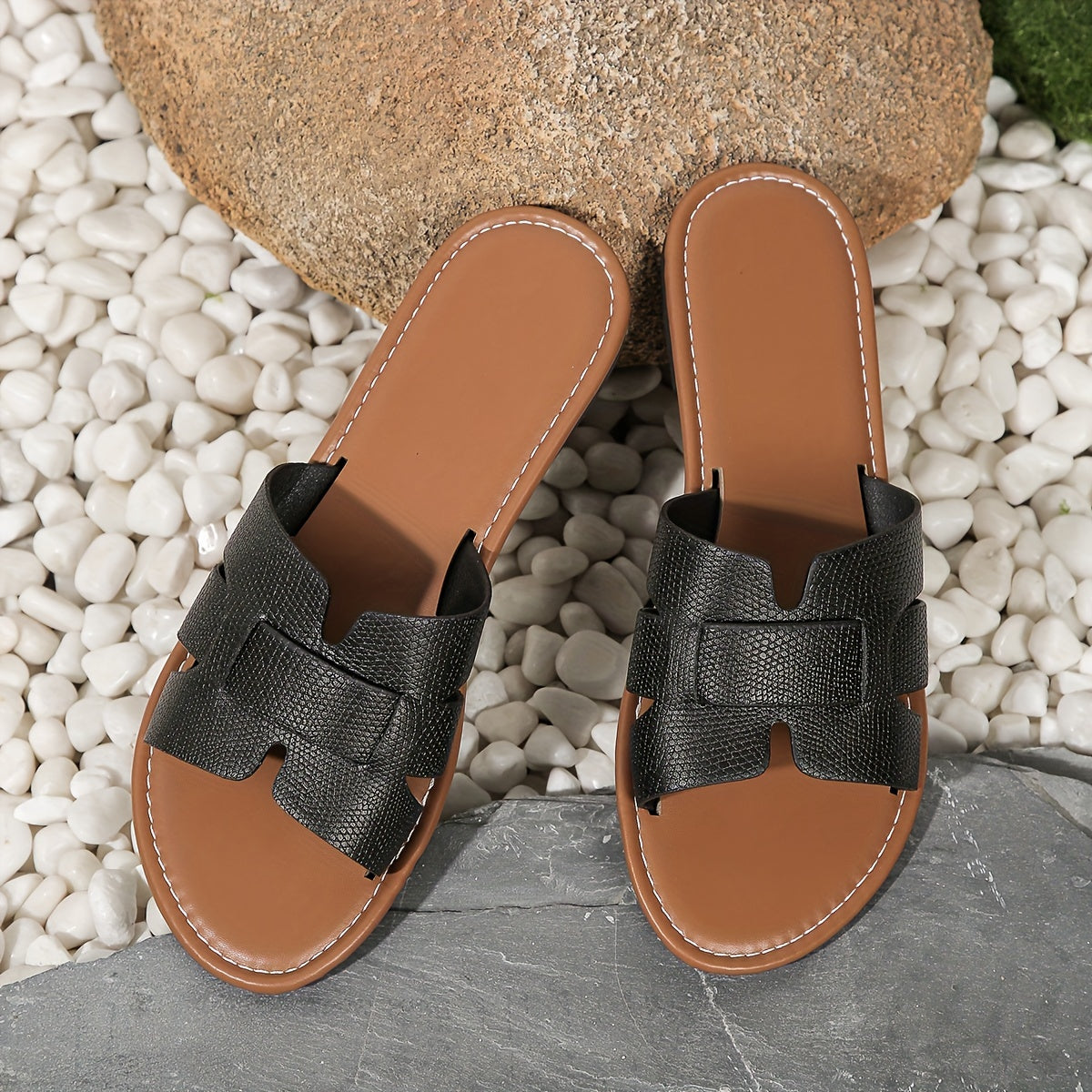 Women'S Summer Fashionable Flat Sandals with a Single Strap for Outdoor Wear., Women Shoes