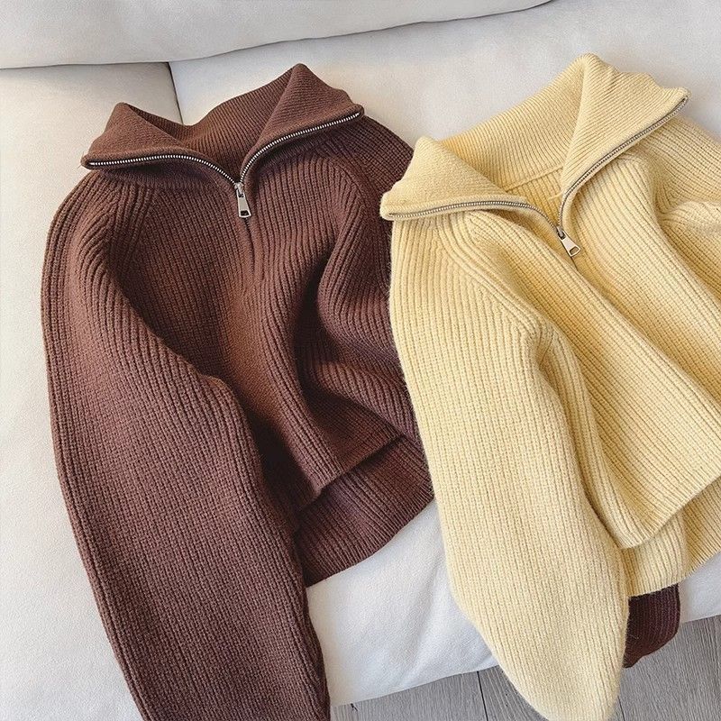 Thickened knitted 2024 autumn and winter new age-reducing design zipper loose and thin lapel lazy sweater top women