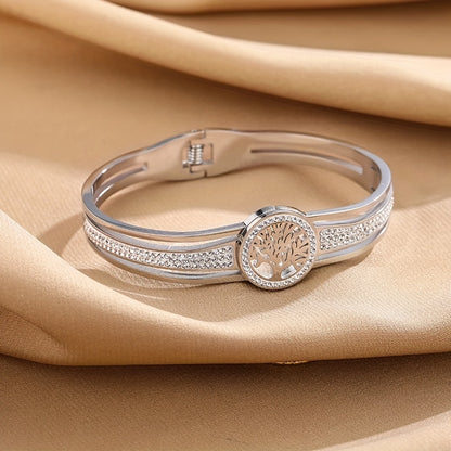 A Men'S Stylish Tree of Life Bracelet Made of 316L Stainless Steel, Perfect As a Holiday Gift
