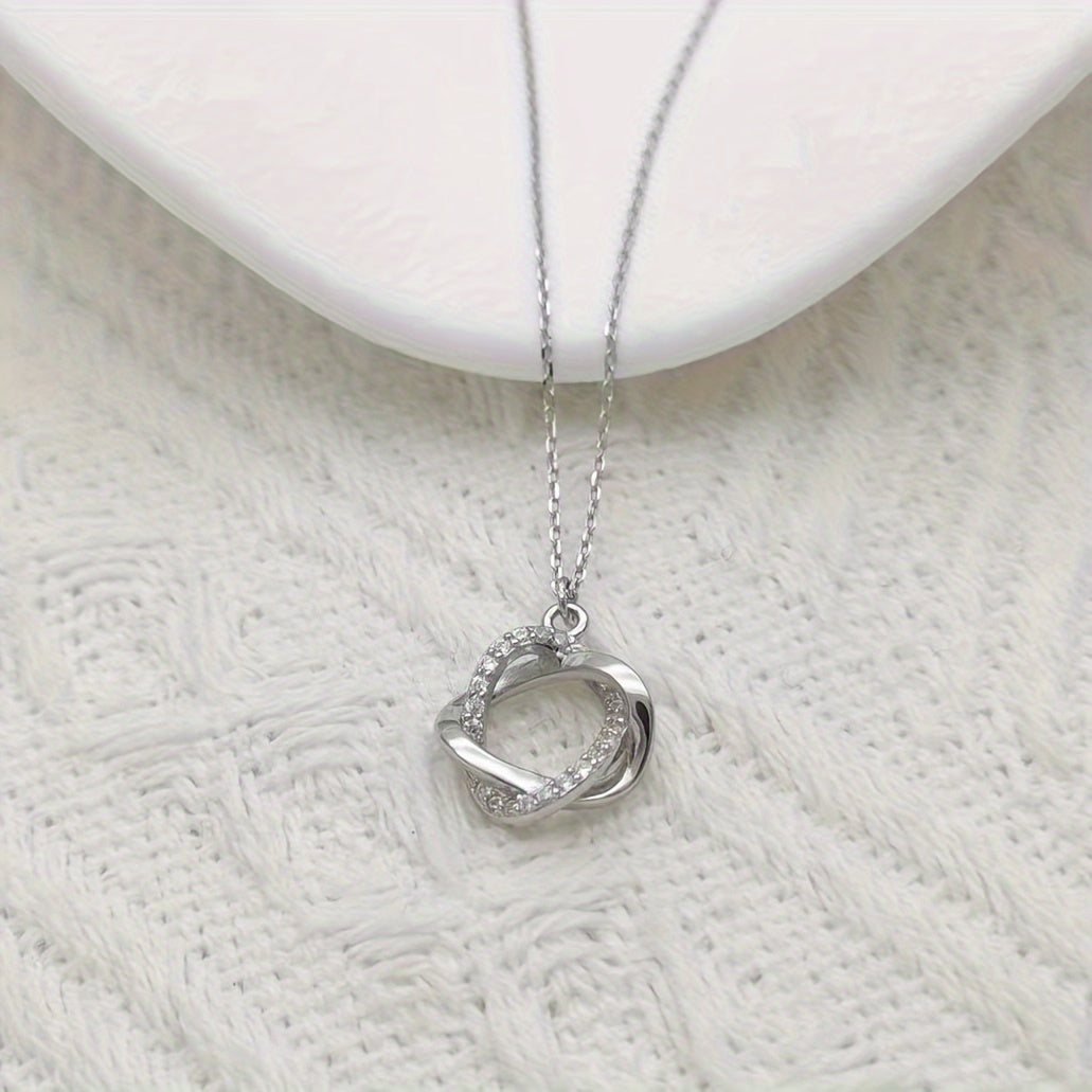 Women'S Stylish Pendant Necklace Featuring a Easy And Elegant Design with Faux Zinc Alloy Pendant, Perfect for Vacations And Everyday Wear