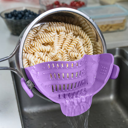 [ABERZEY Clip-On Strainer] ABERZEY 1pc Clip-On Strainer for Pots & Pans | Durable Plastic Kitchen Colander for Easy Drainage & Compact Design | Pasta, Meat, Vegetables, Fruits Strainer