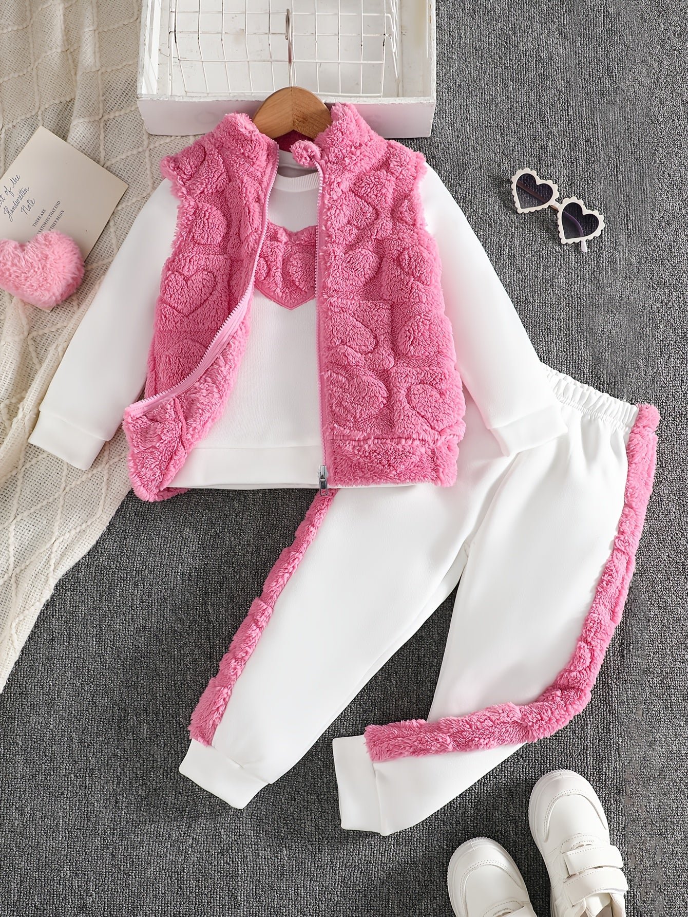 3pcs Girls' Casual Set/Plush Heart Jacquard Vest+Heart Embroidery Top+Plush Patchwork Pants/Warm Autumn Winter Fashion/Perfect for Outings Outdoor Activities