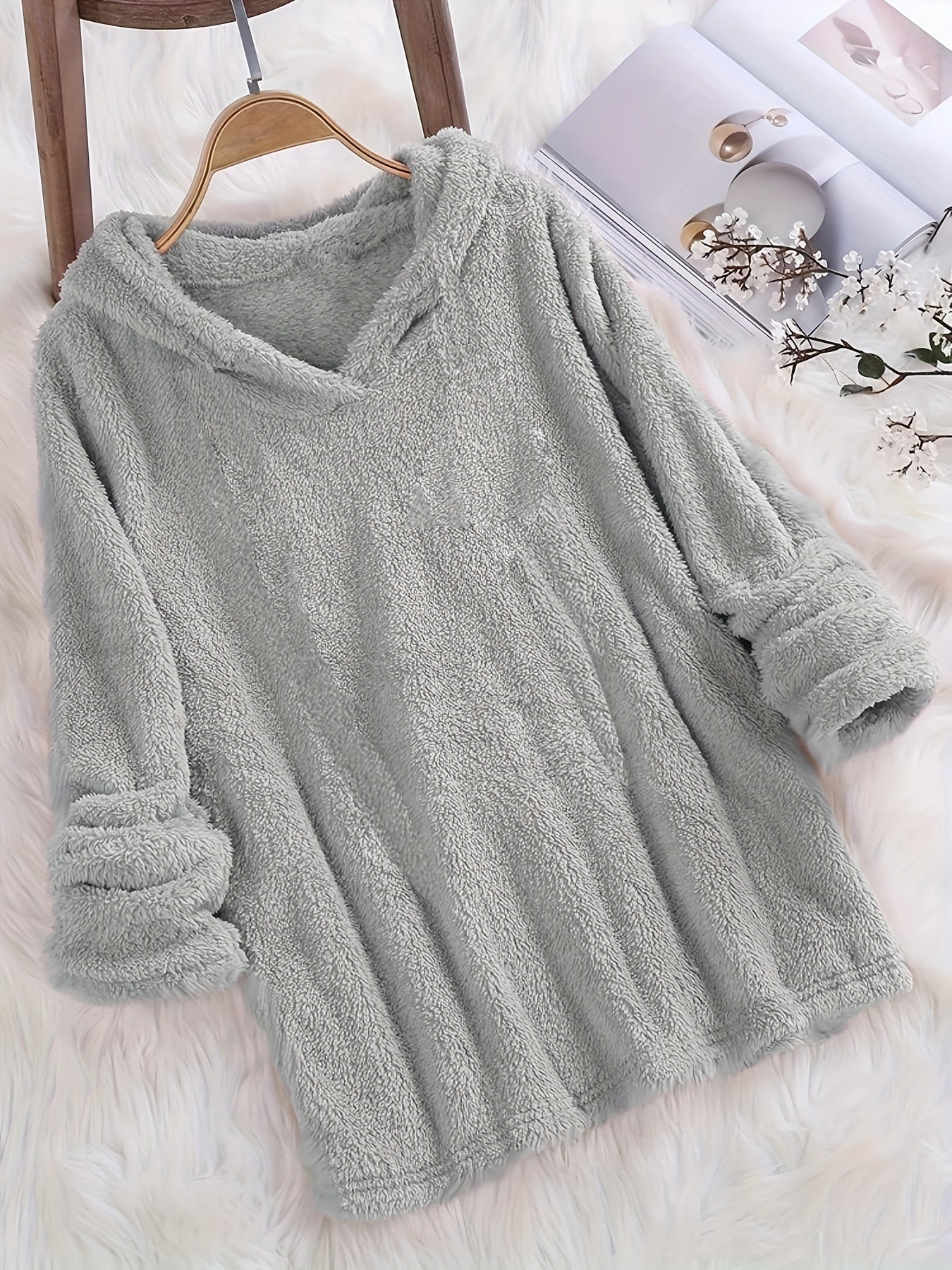 Fashion Women's Standard Size Fuzzy Pullover Solid Color Hoodie