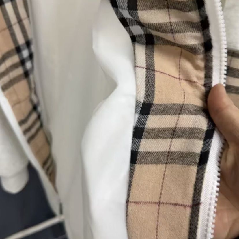 2025 Spring and Autumn Zipper Classic Jacket Sweater Men's and Women's Same Splicing Casual Plaid