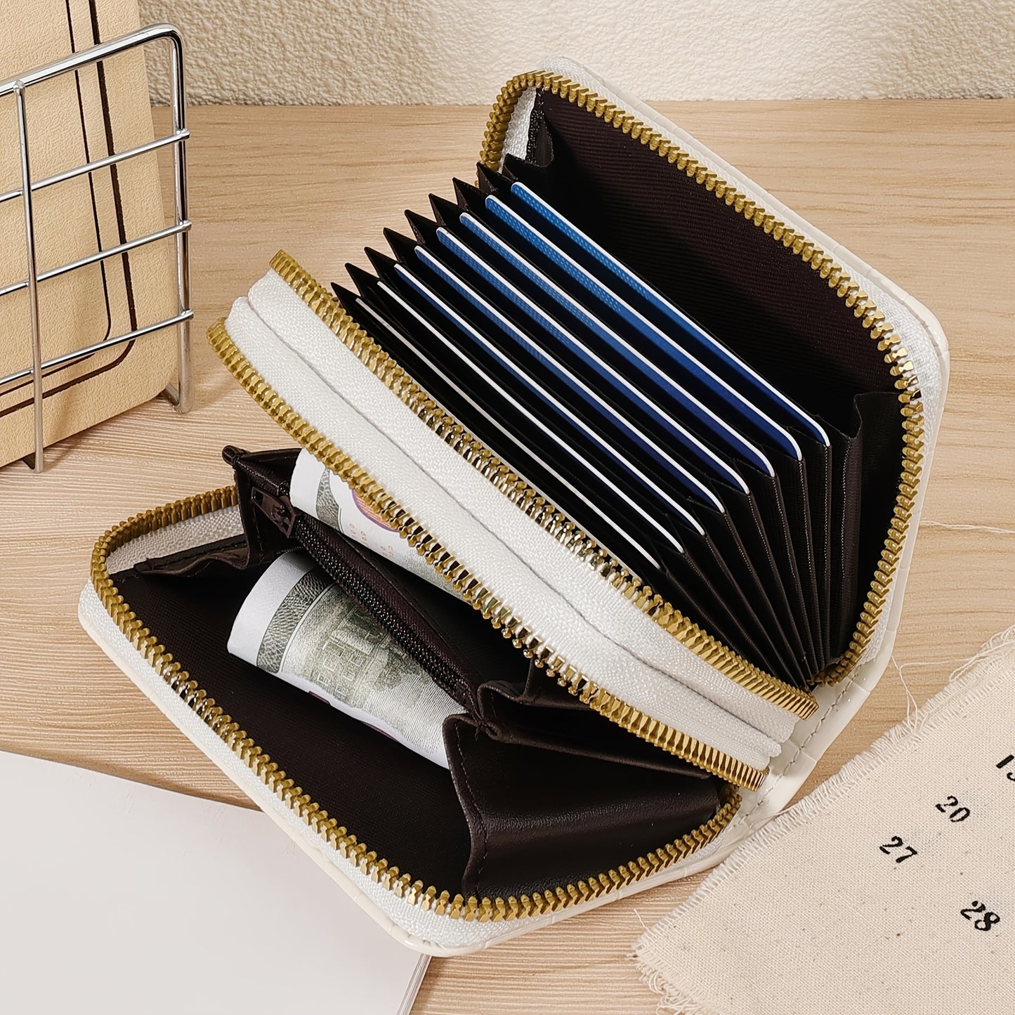 Simple, Stylish, Elegant Letter Printed Women's Credit Card Wallet, Large Capacity Multi Card Holder, Double Zipper Card Holder