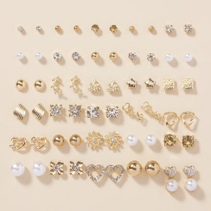 A Set of 30 Stylish Heart-Shaped Letter Stud Earrings
