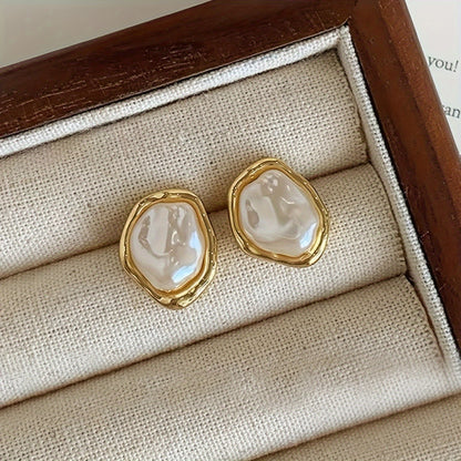 Vintage Elegant Golden-Tone Zinc Alloy Chic Irregular Oval Imitation Pearl Stud Earrings for Women - Stainless Steel Posts, Perfect for Daily Wear, Sophisticated Jewelry|Luxury Feel Earrings|Faux Pearl Earrings, Vintage Earrings