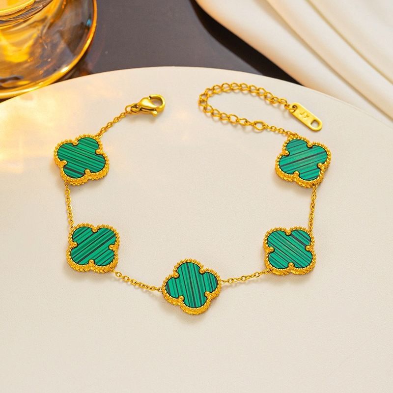 Van Cleef ins niche light luxury titanium steel fading double-sided bracelet high-grade texture necklace four-leaf clover necklace for mother