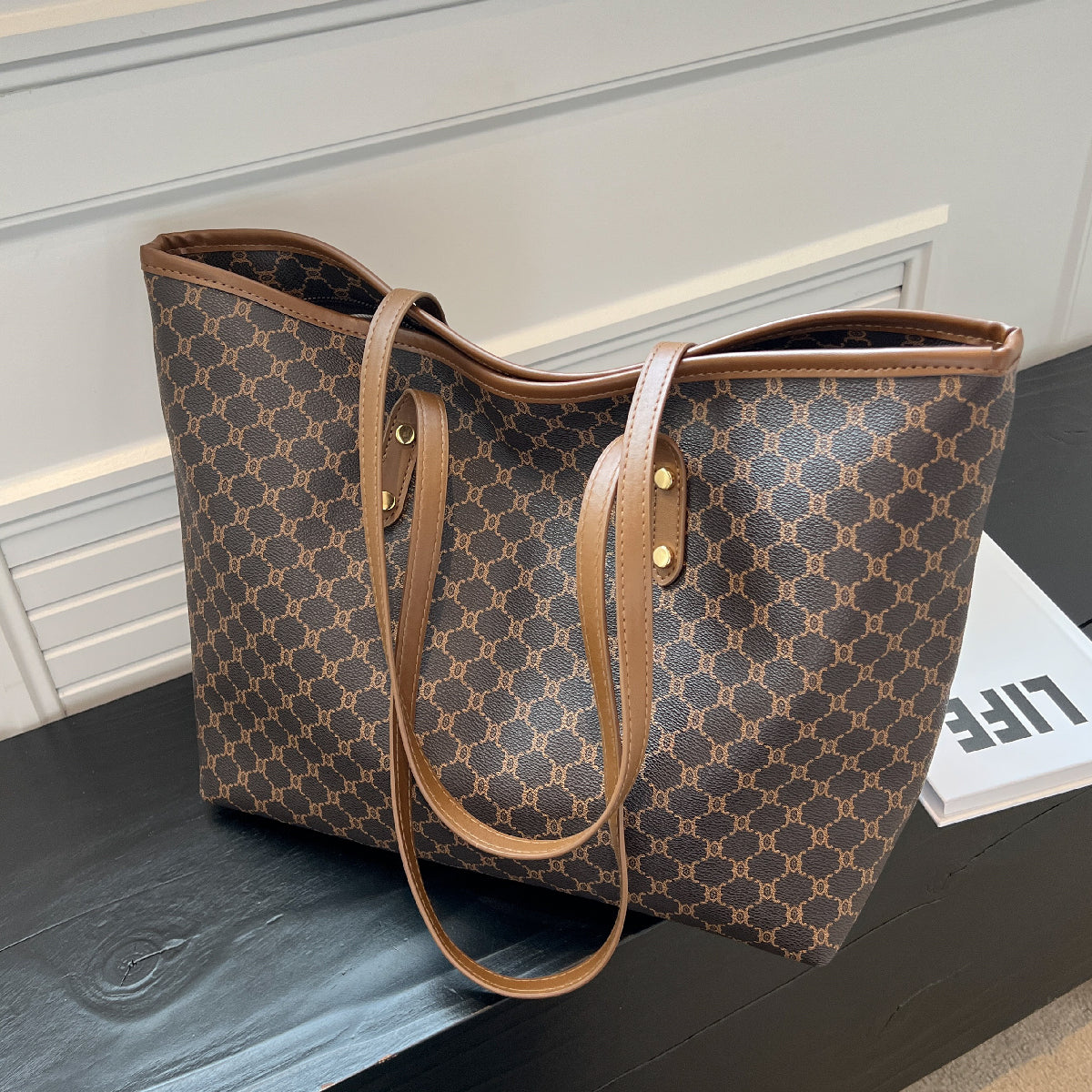 Women'S Vintage Pattern Tote Bag, Large Capacity, Stylish Bag for Work
