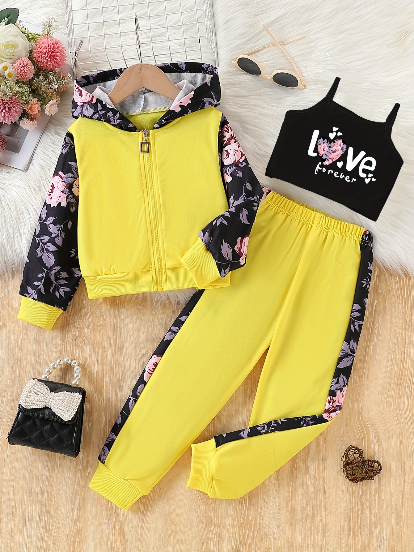 3pcs Set for Girls: Spring/Autumn Fashion Cartoon Flower and "Love" Letter Print Zipper Hooded Cardigan Jacket with Camisole Long Pants, New Cute Baby Children's Girls' Outdoor 3pcs Set, Perfect for Outdoor