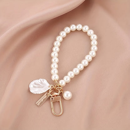 Creative Imitation Pearl Heart Bracelet Keychain Pendant with Shell Charm and Imitation Pearl Accessories, Trendy Small Ornament