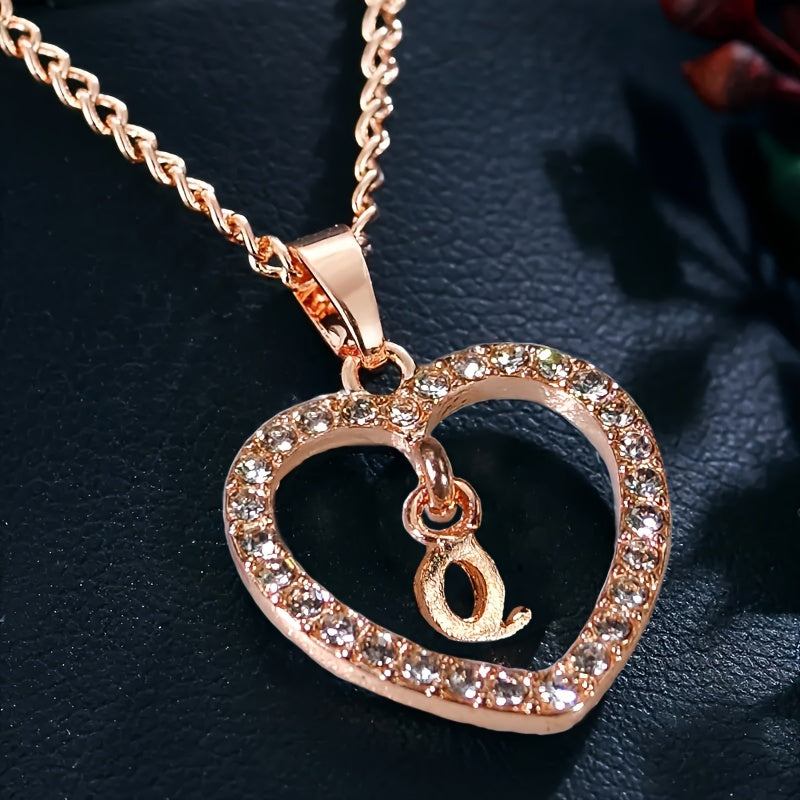 Women'S Initial Letter Necklace Featuring a Heart Pendant Made of Synthetic Zirconia with 26 Letters.